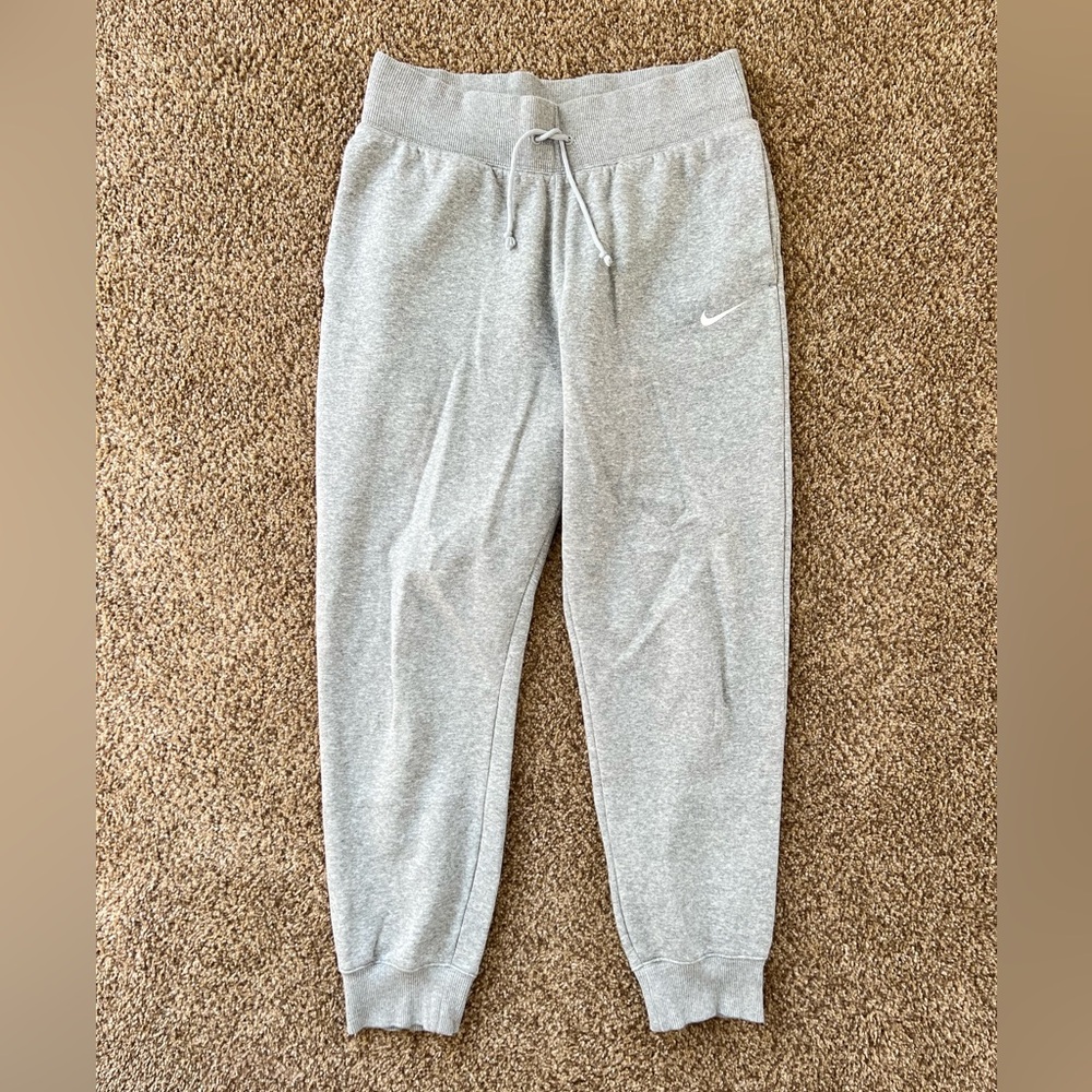 NWOT Nike Women’s Phoenix Jogger Sweatpants